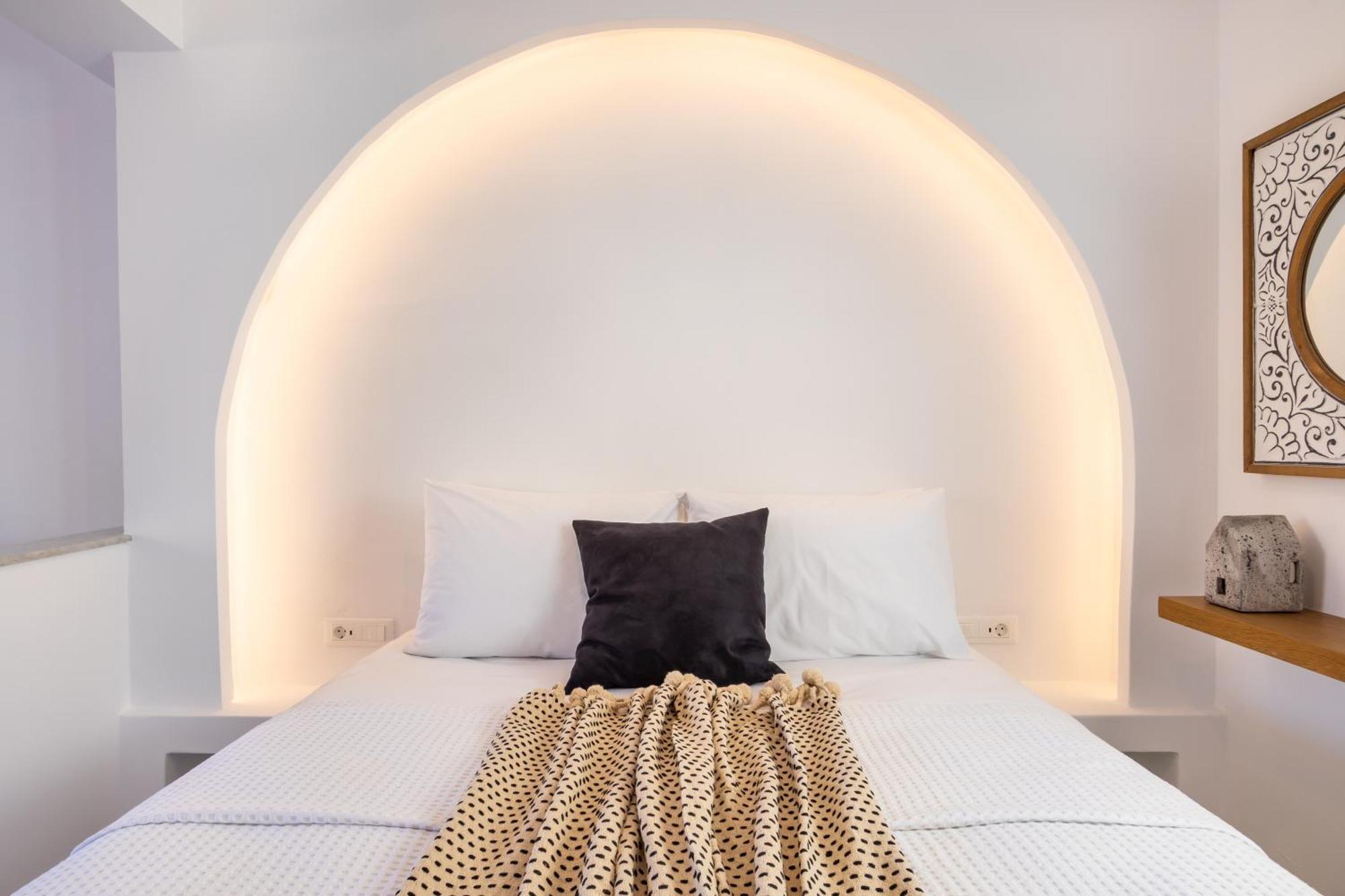 Yploui Suites Karpatos Zewnętrze zdjęcie